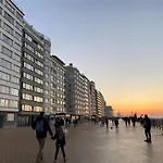 In Near And Promenade Semesterbostad *