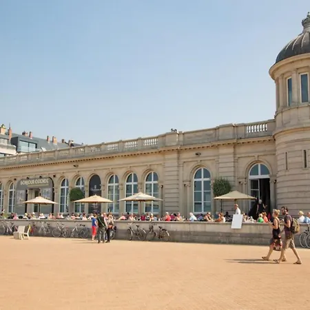 In Near And Promenade 펜션