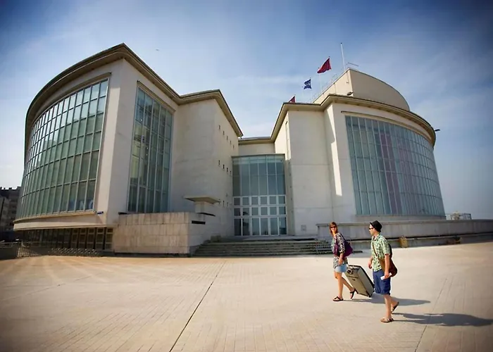 In Near And Promenade * Ostend