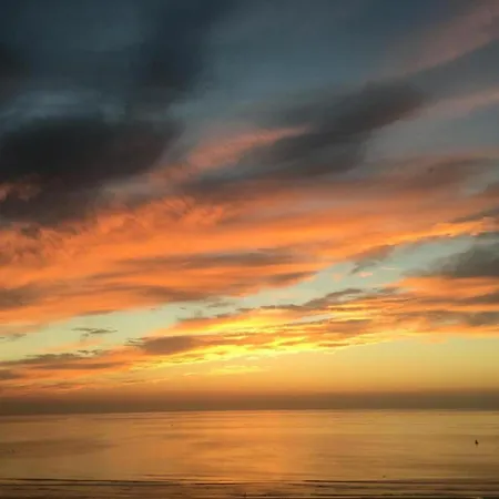 In Near And Promenade 度假居 *